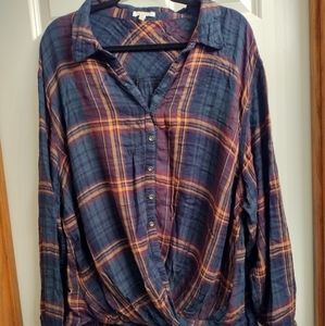 Women's plus size top